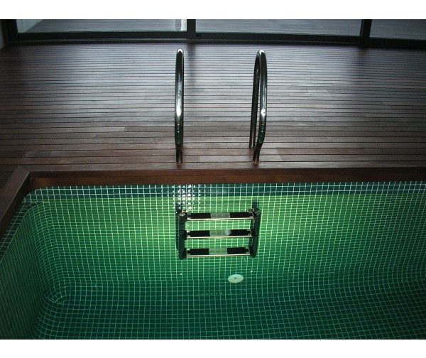 11.13 GALERÍA FOTOGRÁFICA. EQUIPOS INSTALADOS - ESCALERA MOD. PARTIDA CON SALIDAS.