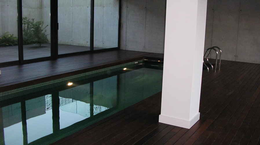 15. PISCINA PRIVADA EN OVIEDO