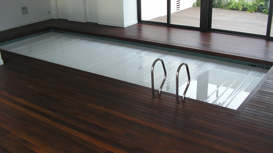16. PISCINA PRIVADA EN OVIEDO