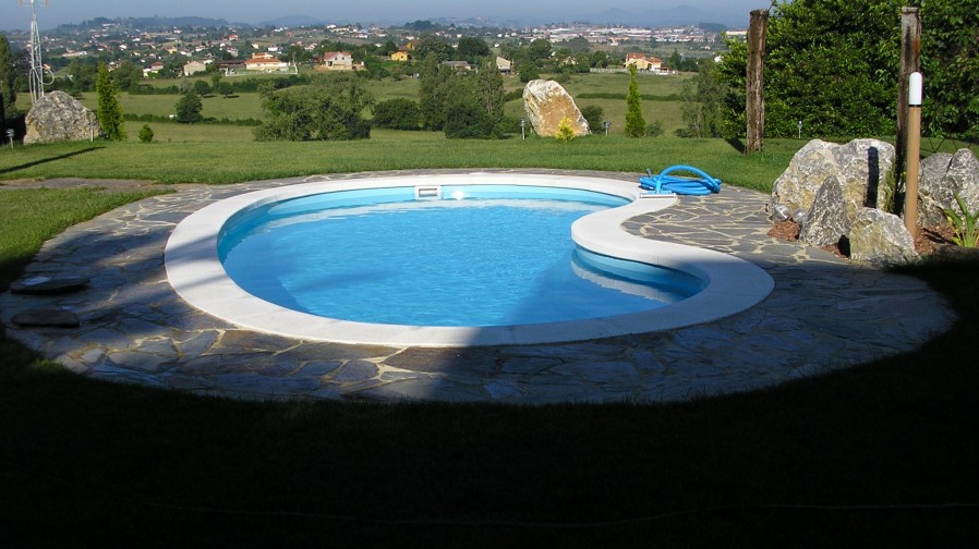 24. PISCINA PRIVADA EN GIJÓN
