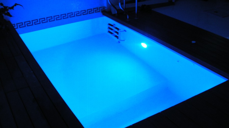 7. PISCINA PRIVADA INTERIOR EN GIJON
